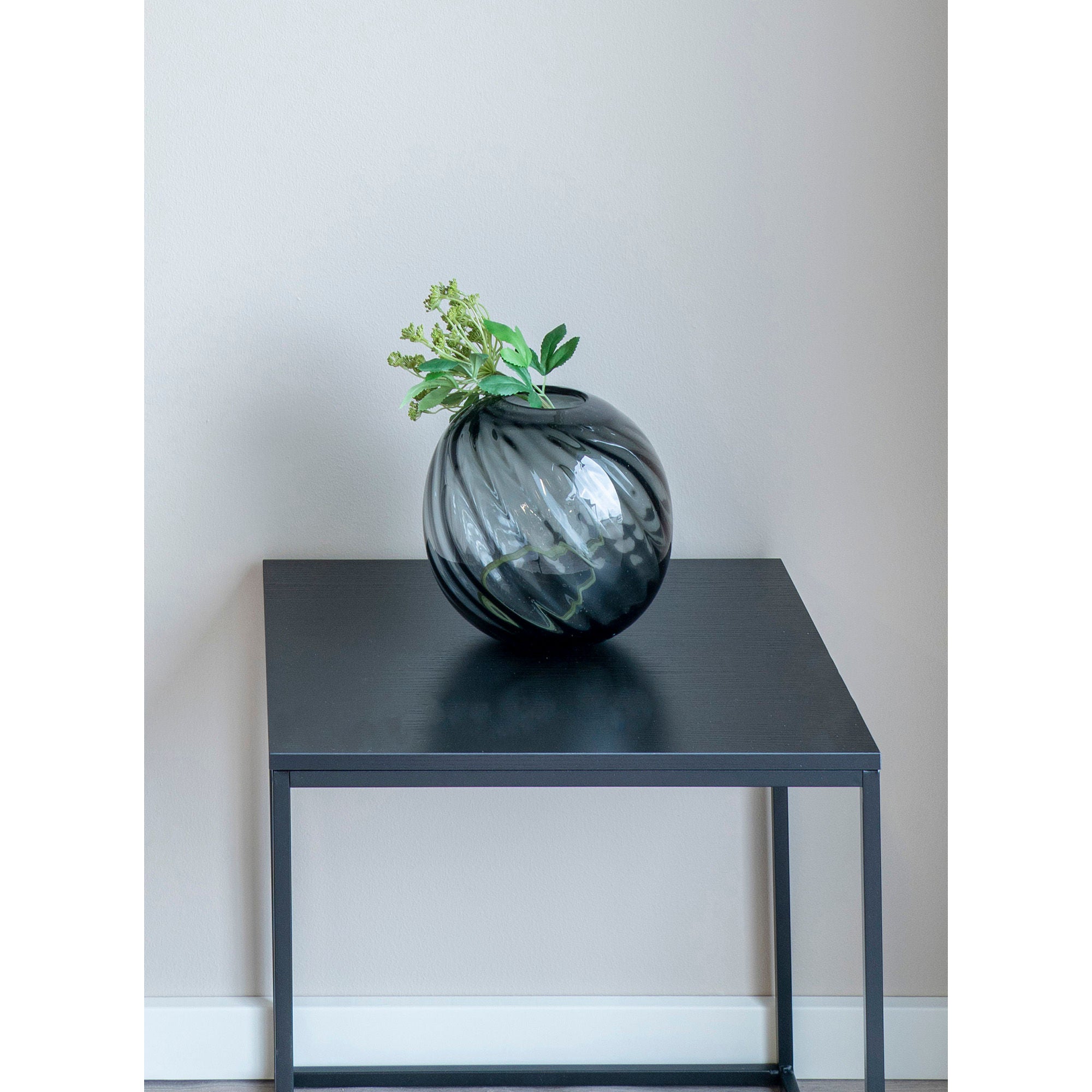 Vase, mundblæst i grå - Ø20 cm